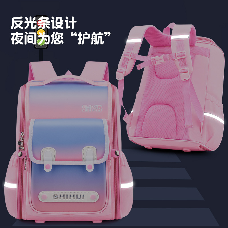 小学书包实物图