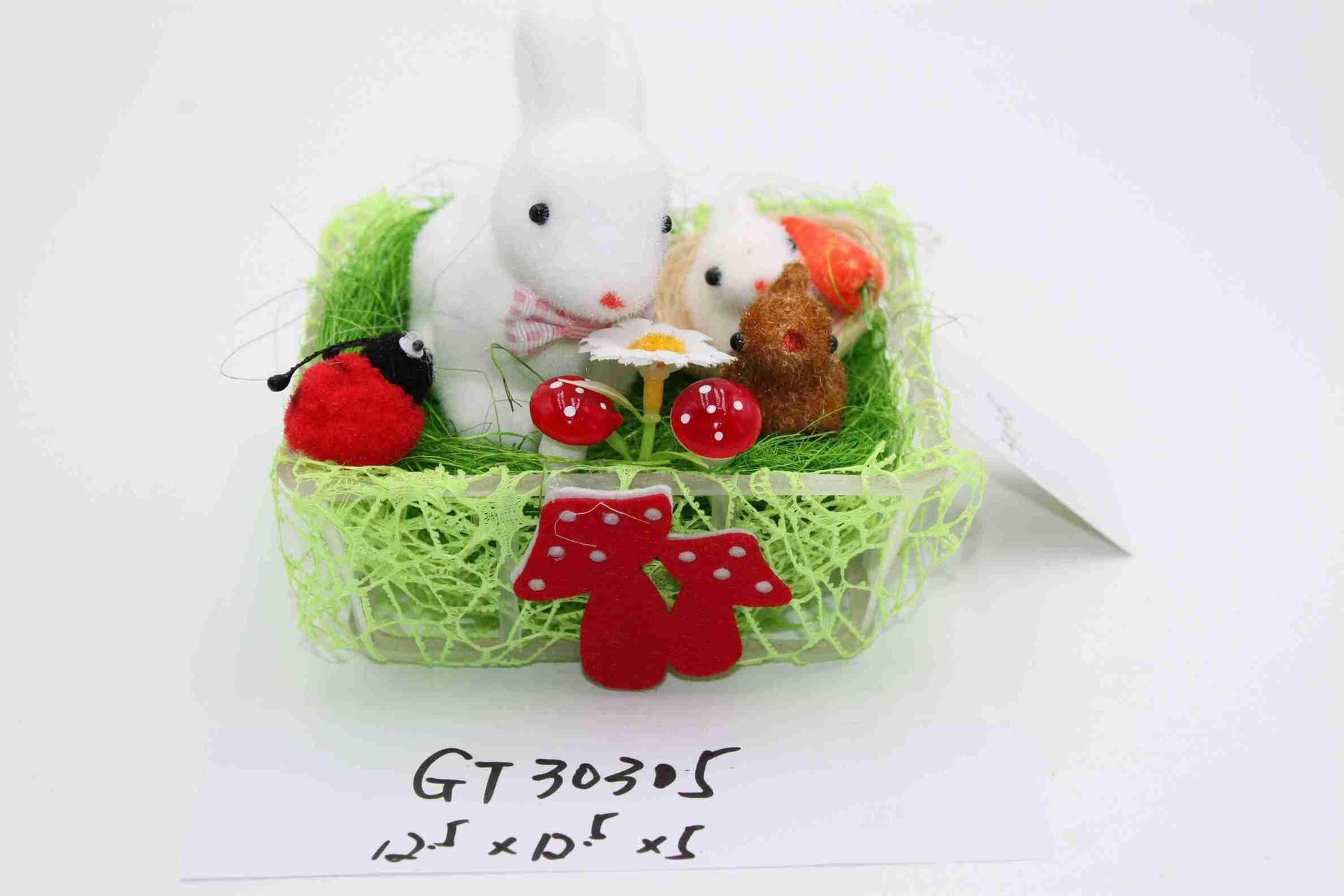 The 2023 Easter new square plastic basket with cute and realistic rabbit and chicken decorations is suitable for various scenarios Application Scenario