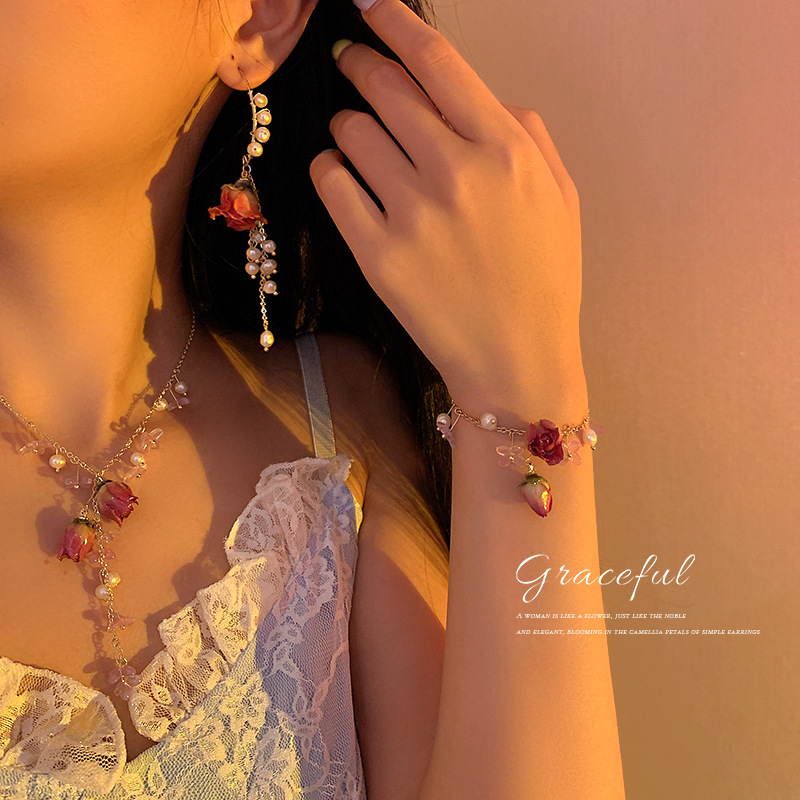 Korean fashion flower pearl bracelet necklace earrings set super fairy rose temperament gentle clavicle chain ear ornaments female Specification drawing