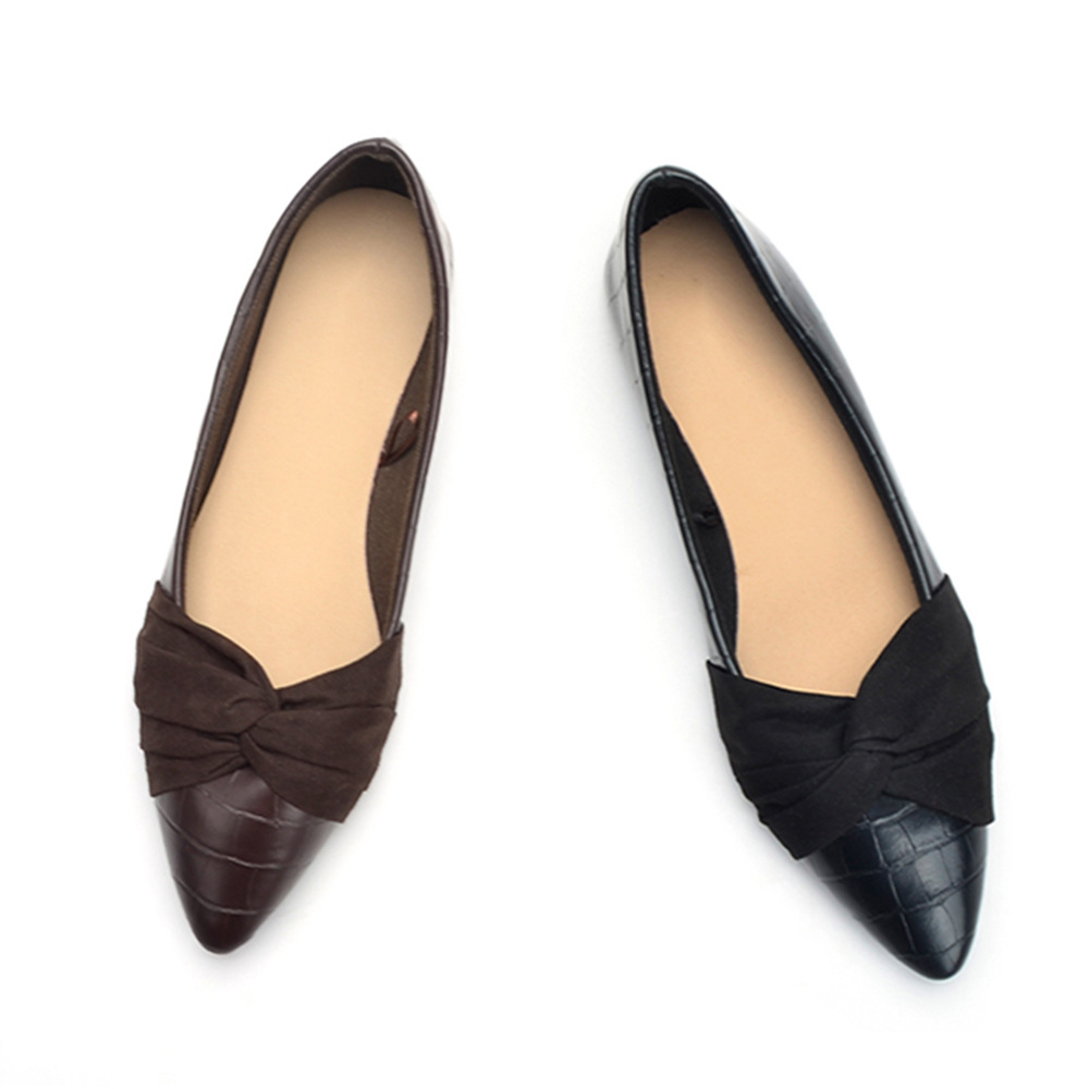 Foreign Trade 2022 Spring Shallow Mouth Patent Leather French Fashion Single Shoes Female Pointy Flat Shoes Female Wholesale Flat Shoes Item Picture