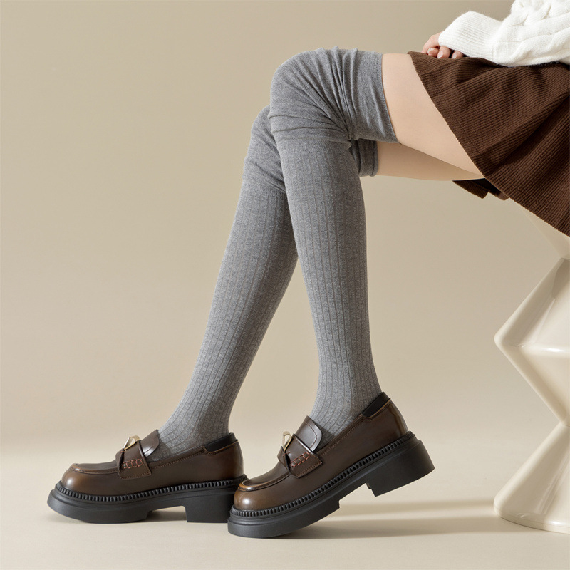 Sock stall, one-piece consignment, over-the-knee socks, women's autumn and winter long boots, piles of socks, thigh knee protecters, jk slimming and anti-drop high thigh-long cotton socks, one-piece consignment details Picture