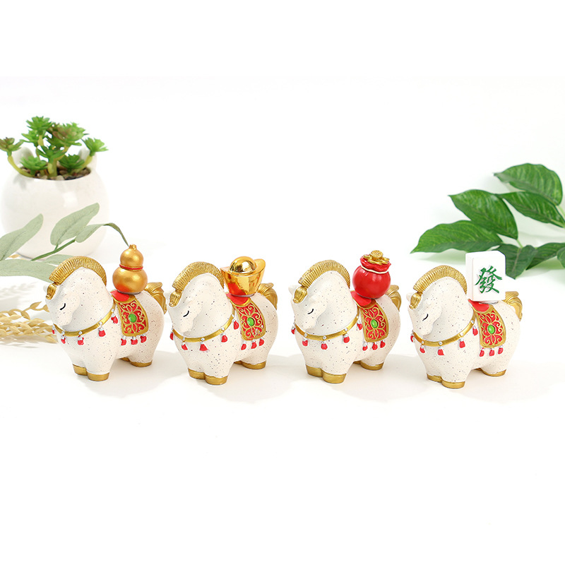 摆件/马头/暴力熊/车摆件马拉酒/家居装饰产品图