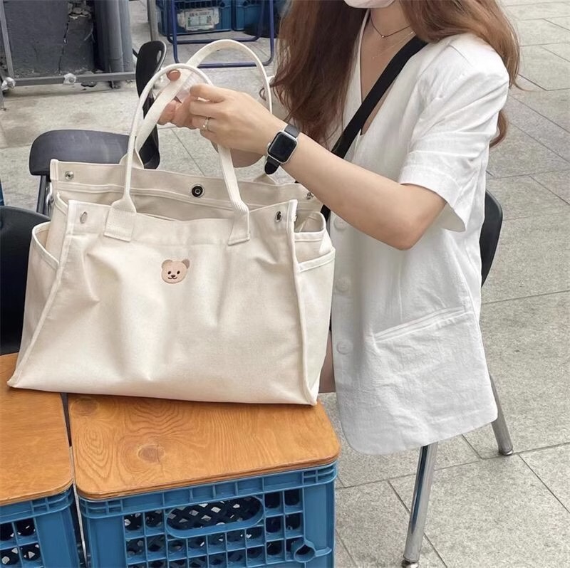 跨境专供包包帆布大容量妈咪包刺绣小熊休闲百搭宝妈外出轻便手提