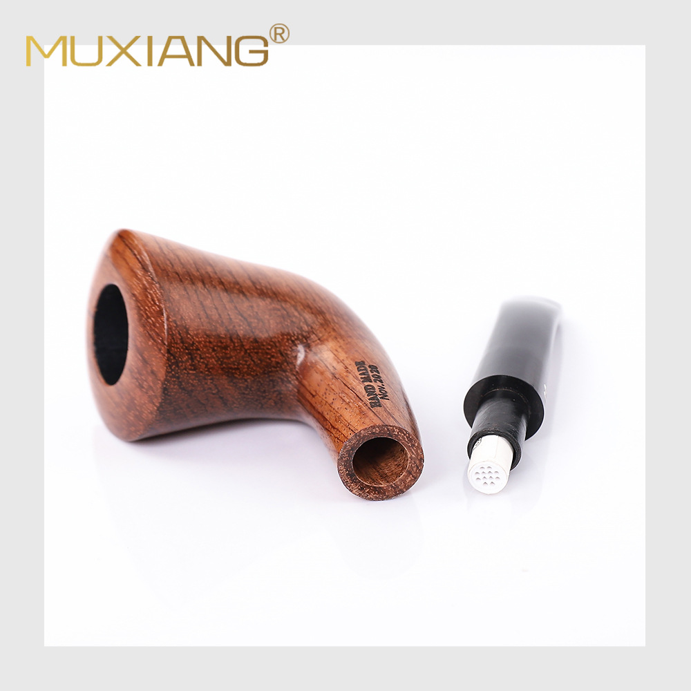 木香烟斗木质白底实物图