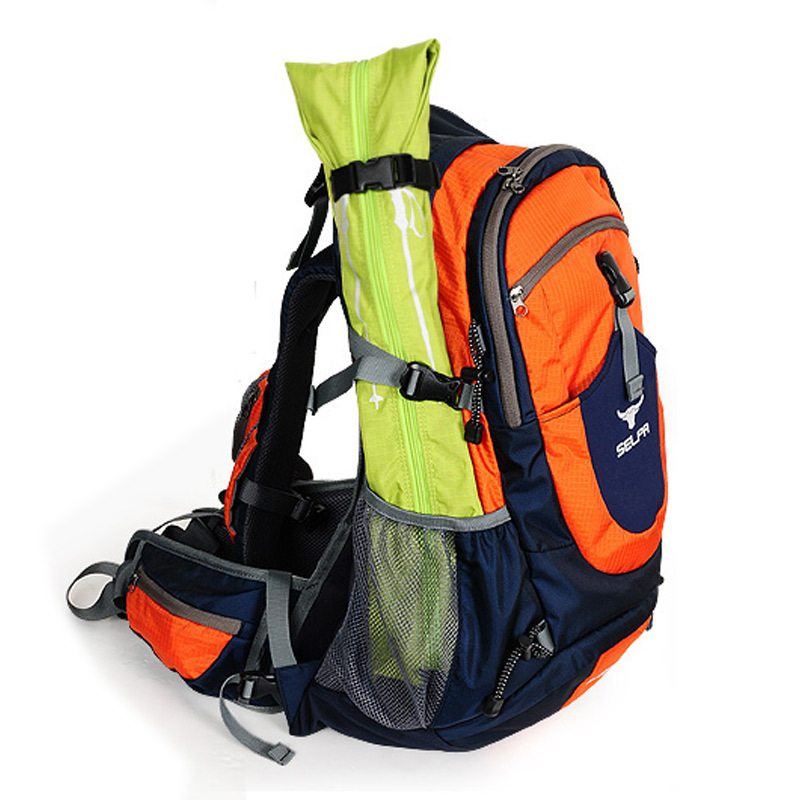 Korean outdoor hiking pole bag storage bag, crossbody portable and humanized design hiking pole bag Application Scenario