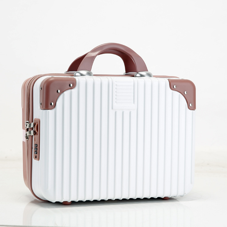 男士手提包实物图