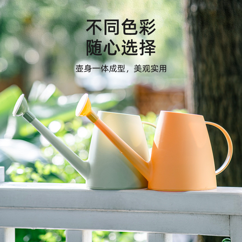 园艺灌溉工具实物图