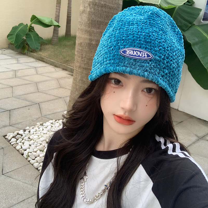Porridge Coco Chenille hat for women, autumn and winter woolen hat, hand-knitted basin hat, straight tube, face-showing little fisherman hat for women Application Scenario