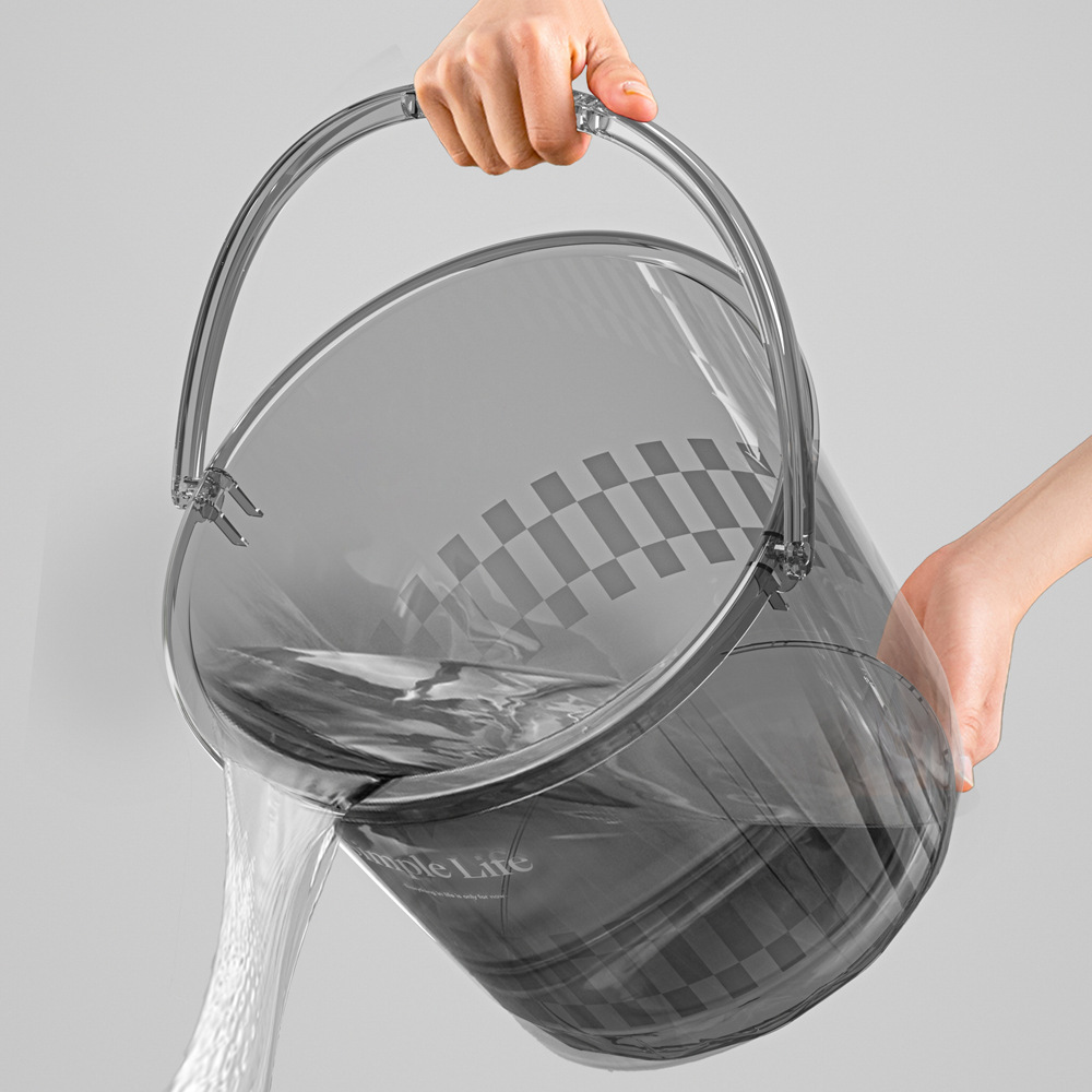 Portable small water buckets, light luxury transparent water buckets with LIDS for student dormitories, thickened plastic buckets for household water storage, laundry Application Scenario