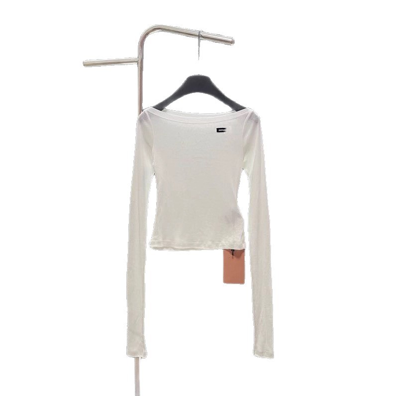 (م) هي عبارة عن قمصان مصممة من أجل الحماية من الشمس، من النوع الجديد 25SS Item Picture