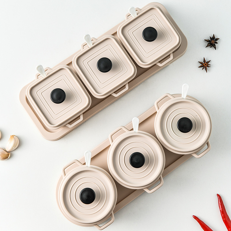 Household moisture-proof seasoning box with spoon Specification image