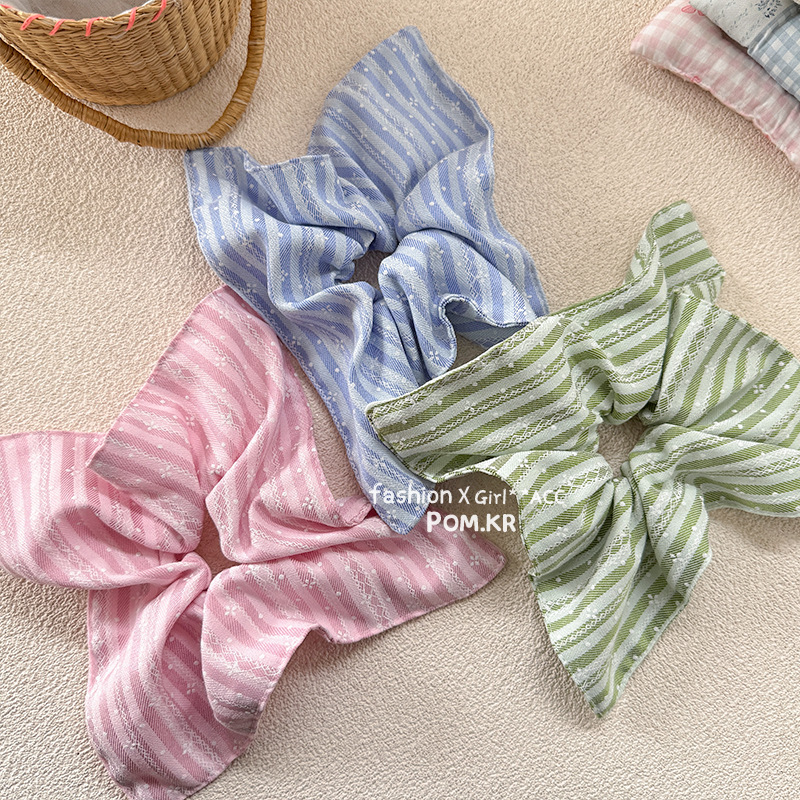 A new Korean-style lace striped hair band with a girlish look, high-elastic hair tie, and a large intestine square scarf clip for the back of the head details Picture