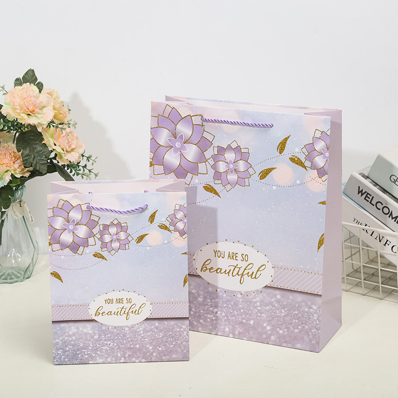 Colorful flower gift bags, handbags, paper bags, clothing shopping bags, birthday return gifts, souvenir packaging bags, South America Specification image