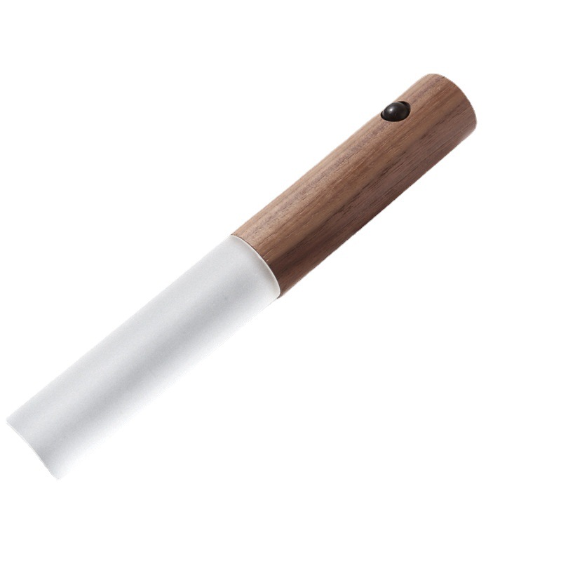 创意好棒智能人体感应灯/家用简约木纹台灯/卧室楼道usb充电小夜灯白底实物图
