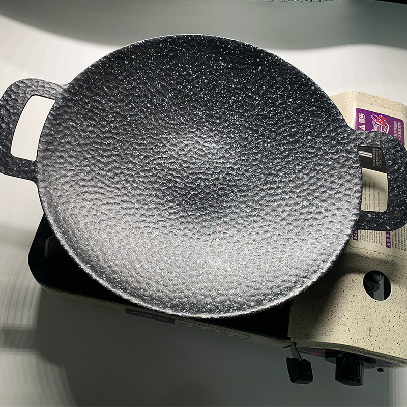 New round barbecue pan with suspended surface, non-stick, available in various sizes for easy portability and wholesale Application Scenario