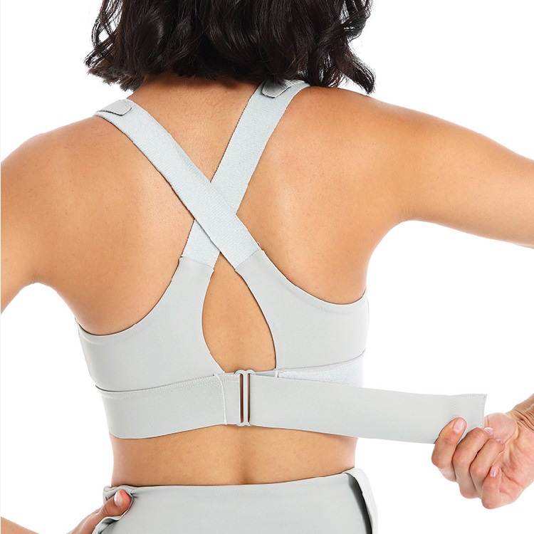 C High-strength front zipper large-sized sports underwear, Velcro adjustable running, yoga, shock-absorbing sports vest Application Scenario