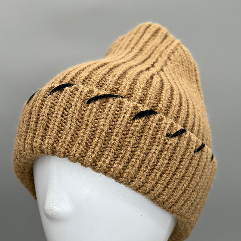 Handmade woolen caps for women to keep warm in autumn and winter and for students to look younger, new Korean-style insyyds knitted headscarves with trendy hemming details Picture