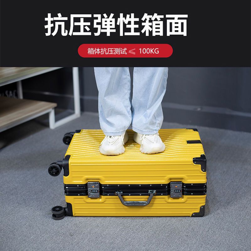 定制箱包皮具实物图