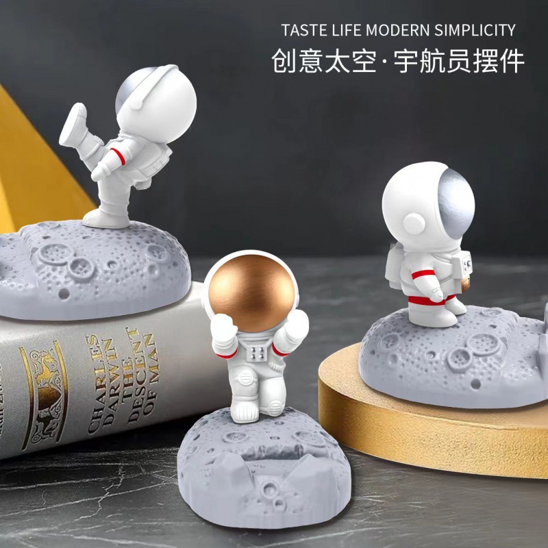 Creative astronaut mobile phone stand, astronaut flat support stand, decorative item, lazy person online class, TV series and live streaming stand