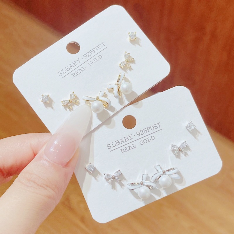 跨境时尚独特设计感奶油风三件套耳钉女小众设计立体珍珠百搭耳饰