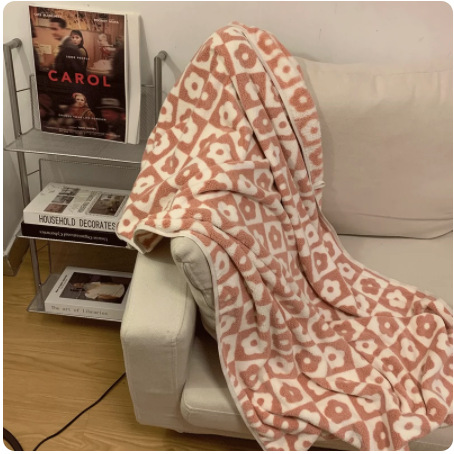 Sweet Sweet Coral Velvet Flower Bath Towel Cute Girl Heart Towel Student Dormitory Adult Home Water Absorption Than Pure Cotton Specification drawing