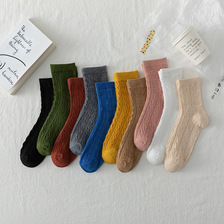 袜子女中筒秋季新品纯色复古麻花针织长筒袜日系百搭堆堆袜子批发