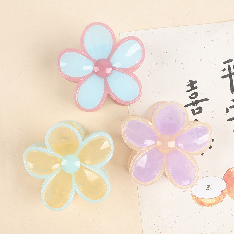 Fresh and delicate jelly-colored transparent flower hair clips, female back head updo hair clips, sweet shark clip hair clips and hair accessories Specification image