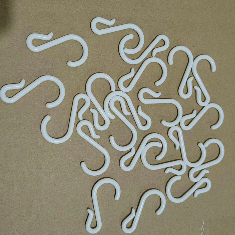 White plastic S-shaped hook sliding track S-shaped hook loose parts, kitchen storage plastic S-shaped door rear small hook S-shaped hook details Picture