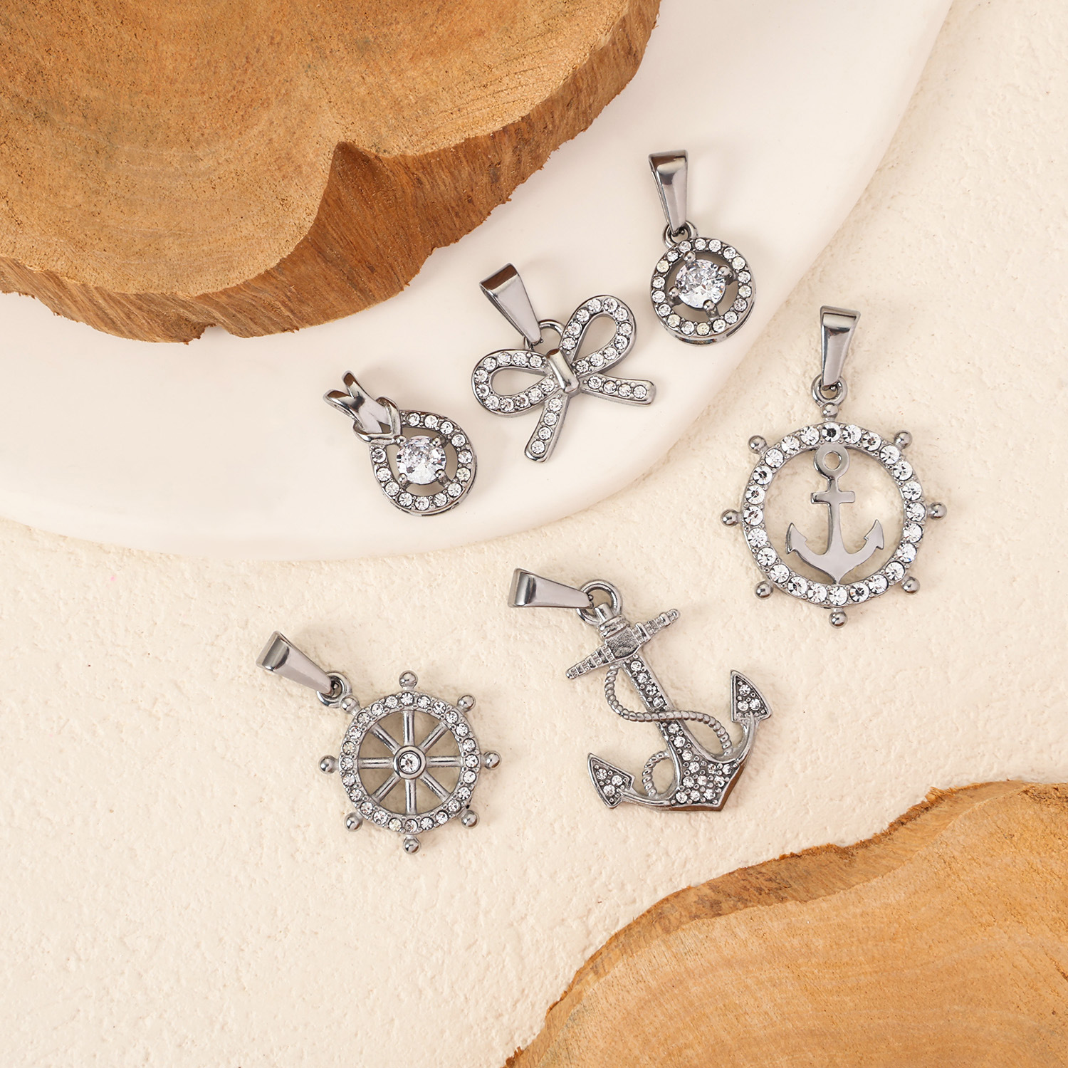 跨境新款简约不锈钢单吊坠蝴蝶结船舵船锚个性项链配饰挂件批发详情5