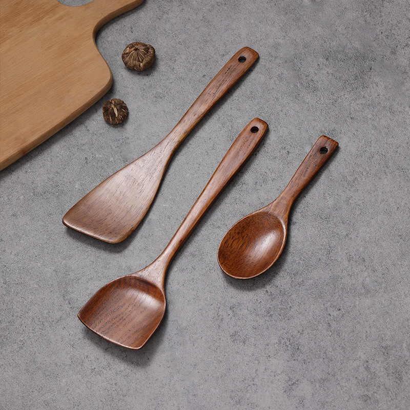 He Shi Non-Stick Kitchen Utensils Set Of Kemu Cooking Wood Spatula And Spoon Application Scenario