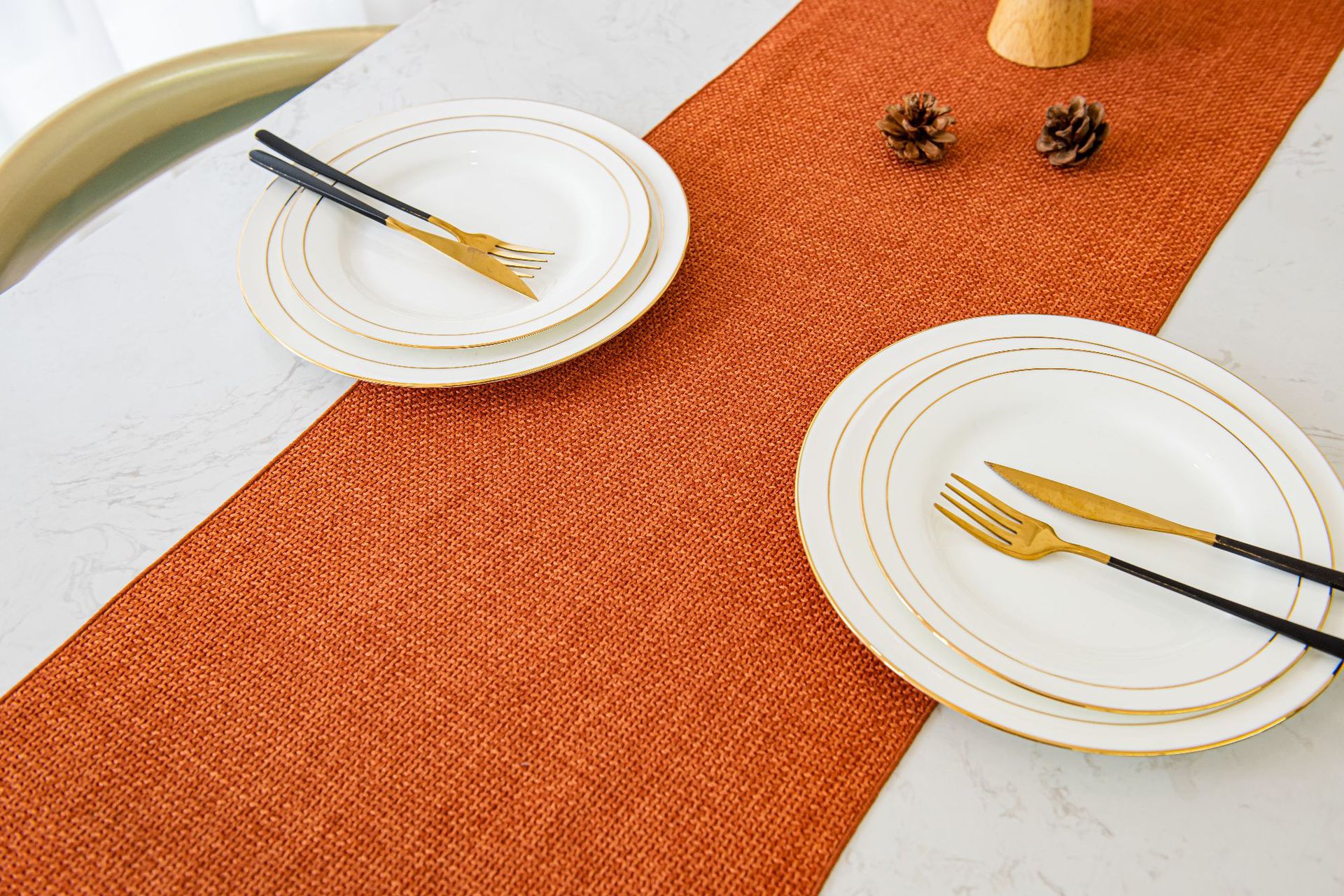 Nordic decorative woven cotton and linen Christmas table flag, simple solid color tassel linen tablecloth, home tea table and coffee table, Amazon details Picture