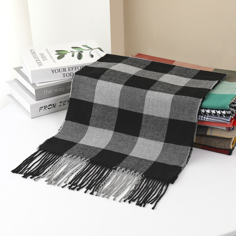 Fashion British Check Imitated Cashmere Scarf Children's Autumn And Winter Men's Couples Warm Shawl Foreign Trade Bib Manufacturers details Picture