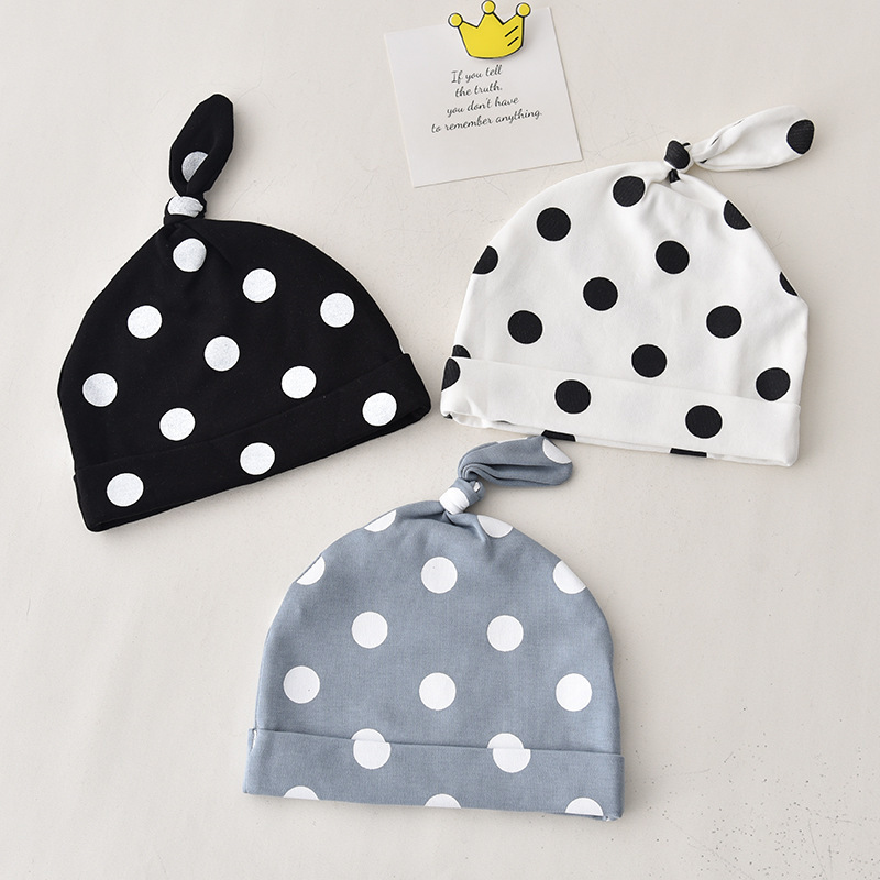 Del bebé sombrero se intercalan pequeños de 0 a 6 meses de 3 litros gorras alcaraván puerta de gorro de bebé que nace hijo varón Application Scenario