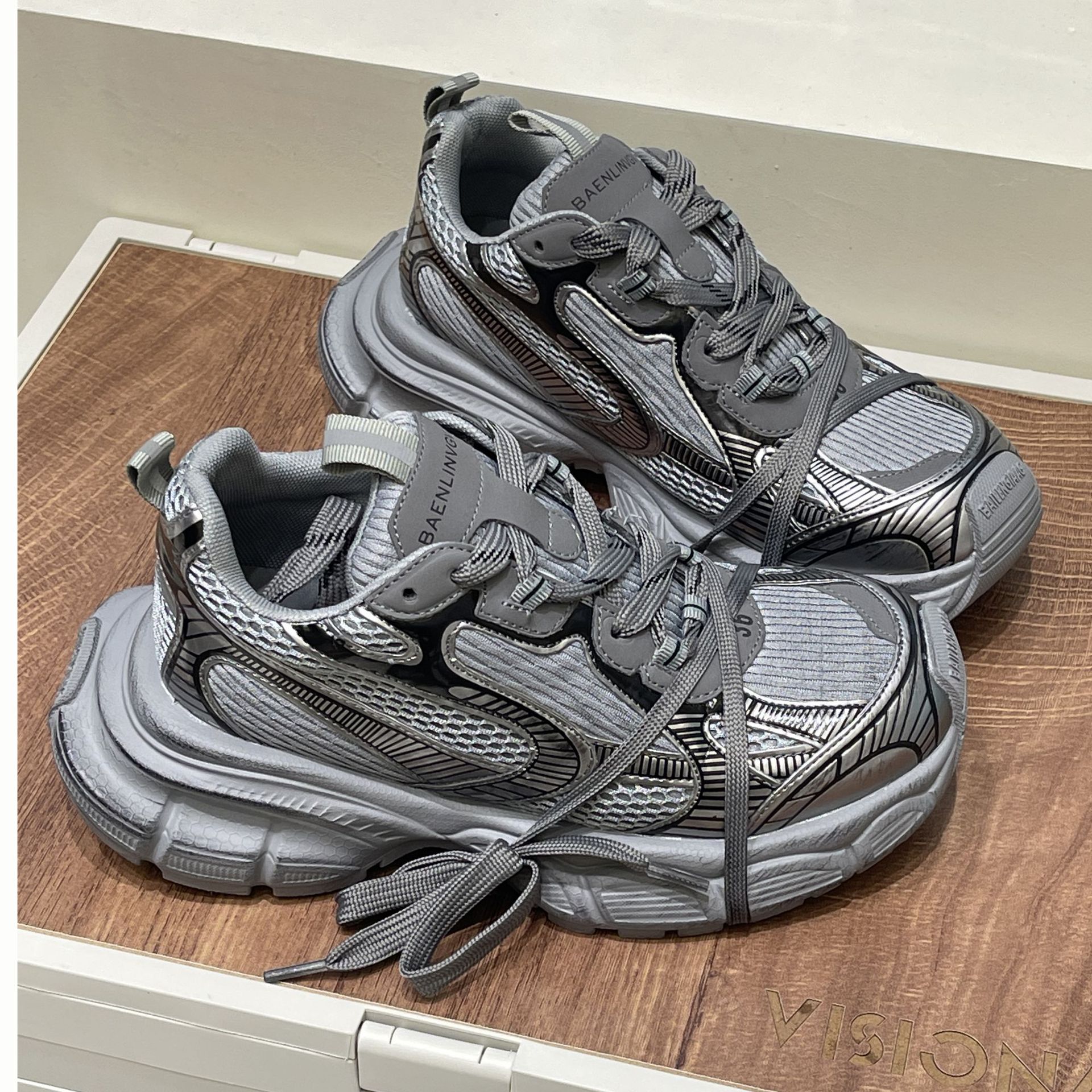 2023 New Daddy Shoes To Increase Thick Soled Sports Shoes Casual To Do Old Retro Couple Shoes For Men And Women Specification drawing