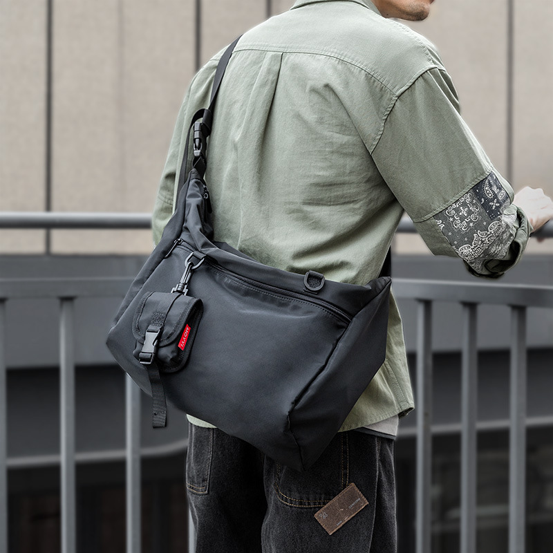 Men's bag new cycling shoulder bag Men's bag fashion brand crossbody bag casual messenger bag tooling small satchel backpack