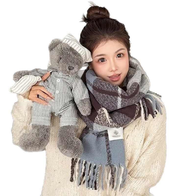 围巾/围巾真丝/袜子山羊绒/围巾女士长款时尚/围巾女长款百搭白底实物图