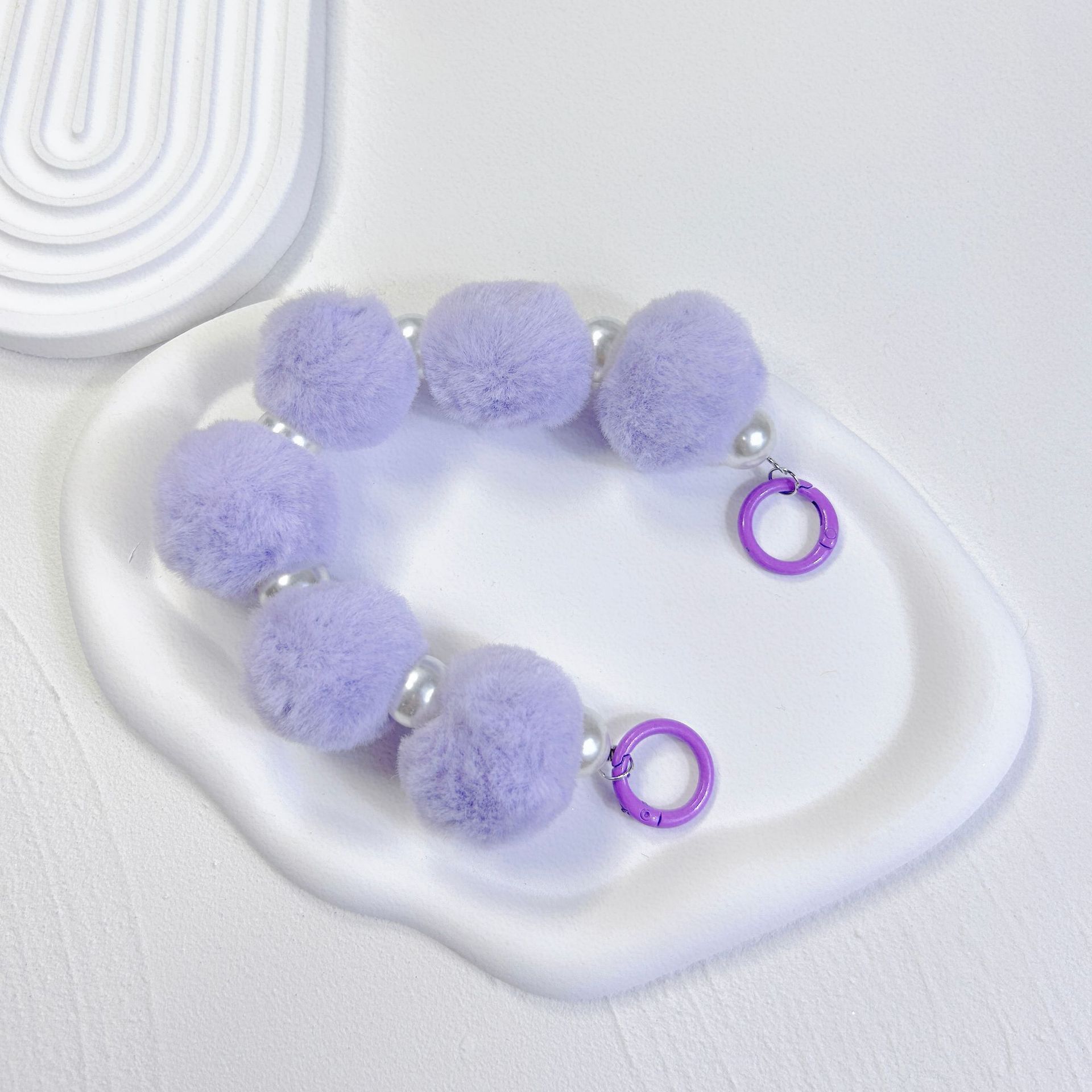 23 New Plush Color Hairball Pendant Chain Mobile Phone Pendant Chain Creative Bag Key Chain Shake Tone Blind Box Key Chain Application Scenario