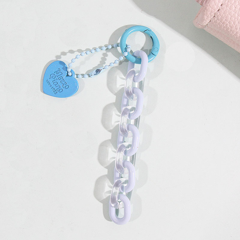 Chain pendant, heart keychain, diy handmade acrylic chain protection case pendant, bag, mobile phone pendant Application Scenario