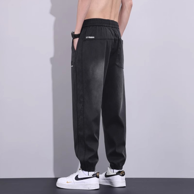 2024 New men's summer skinny, loose, tight-fitting, student trend 9-inch ice silk Harem jeans details Picture