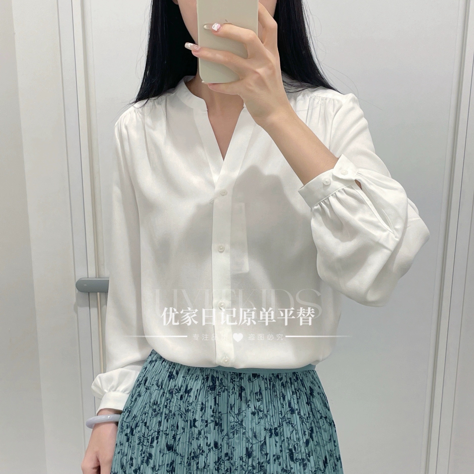 女式T恤实物图