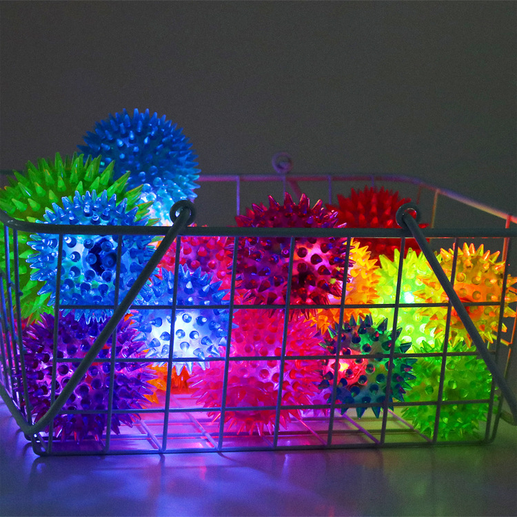 供应10cm/发声发光跳跳细节图