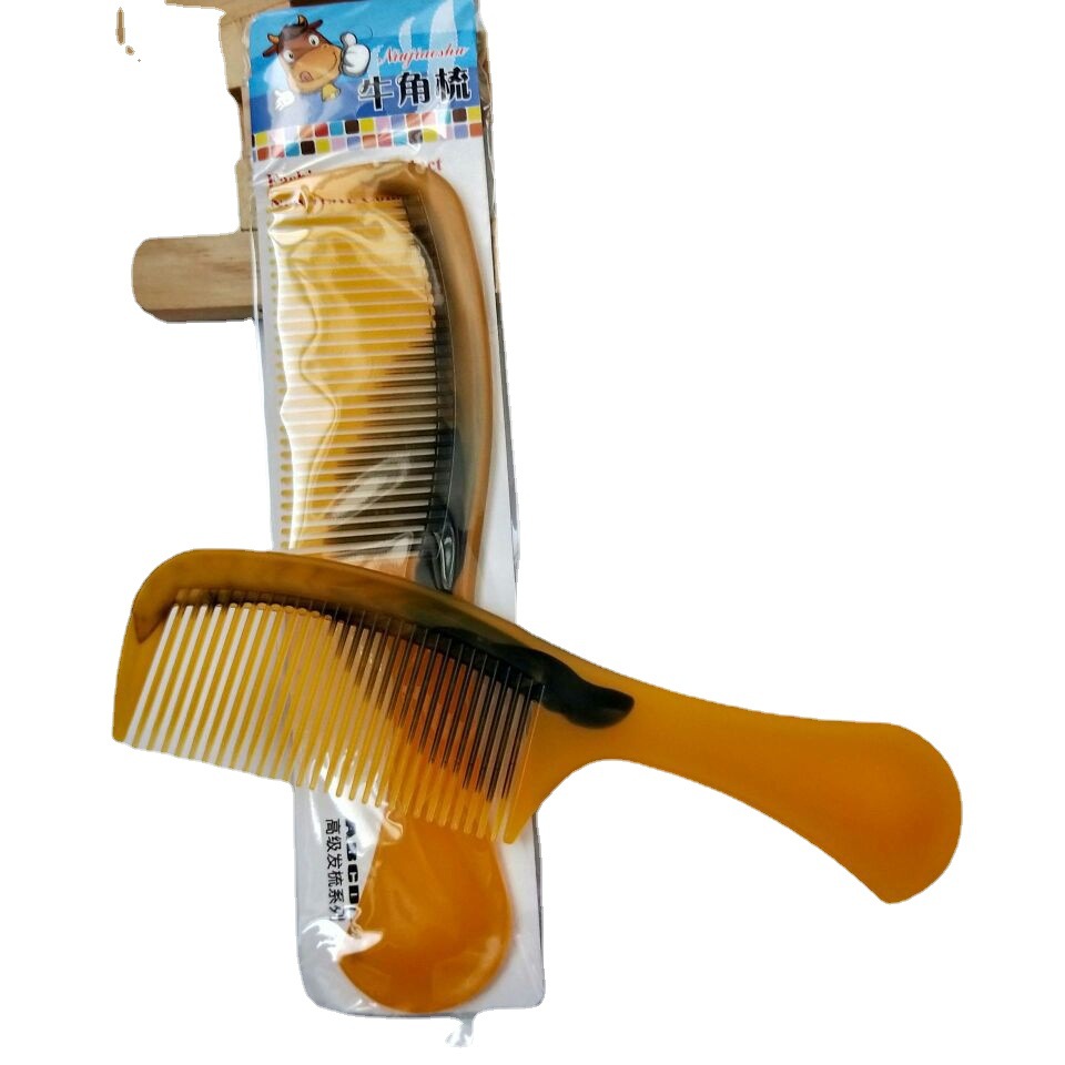 نوع جديد من الأوتار، مشط الشعر، مشط، مشط خشبي، هدية من محل تجميل بقيمة دولارين Item Picture