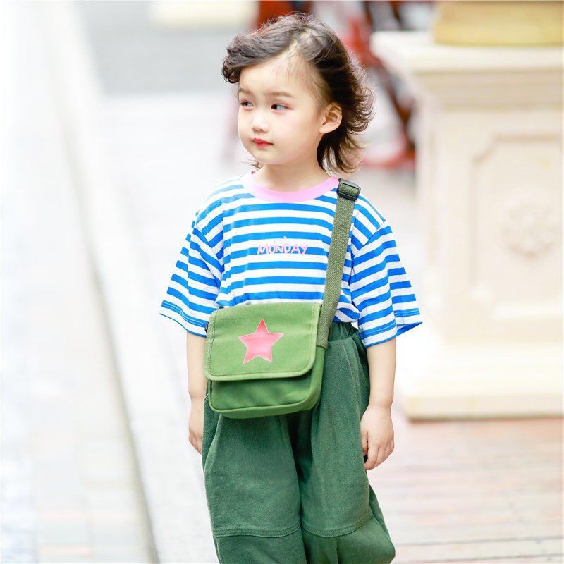Children's small schoolbags, canvas vintage crossbody bags, Red Army student bags, five-pointed star bags, male and female student travel bags details Picture