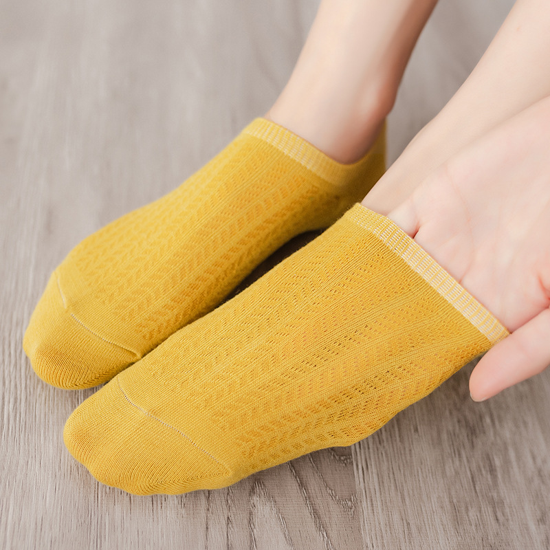 Nuevos calcetines para mujer calcetines invisibles de boca clara para mujer primavera/otoño calcetines de barco de color sólido malla transpirable ultra delgado calcetines de barco de red calcetines Application Scenario