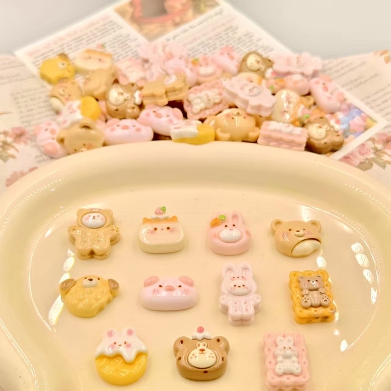 实色亮面小熊兔子食玩树脂配件卡通树脂小配件DIY饰品配件饼干