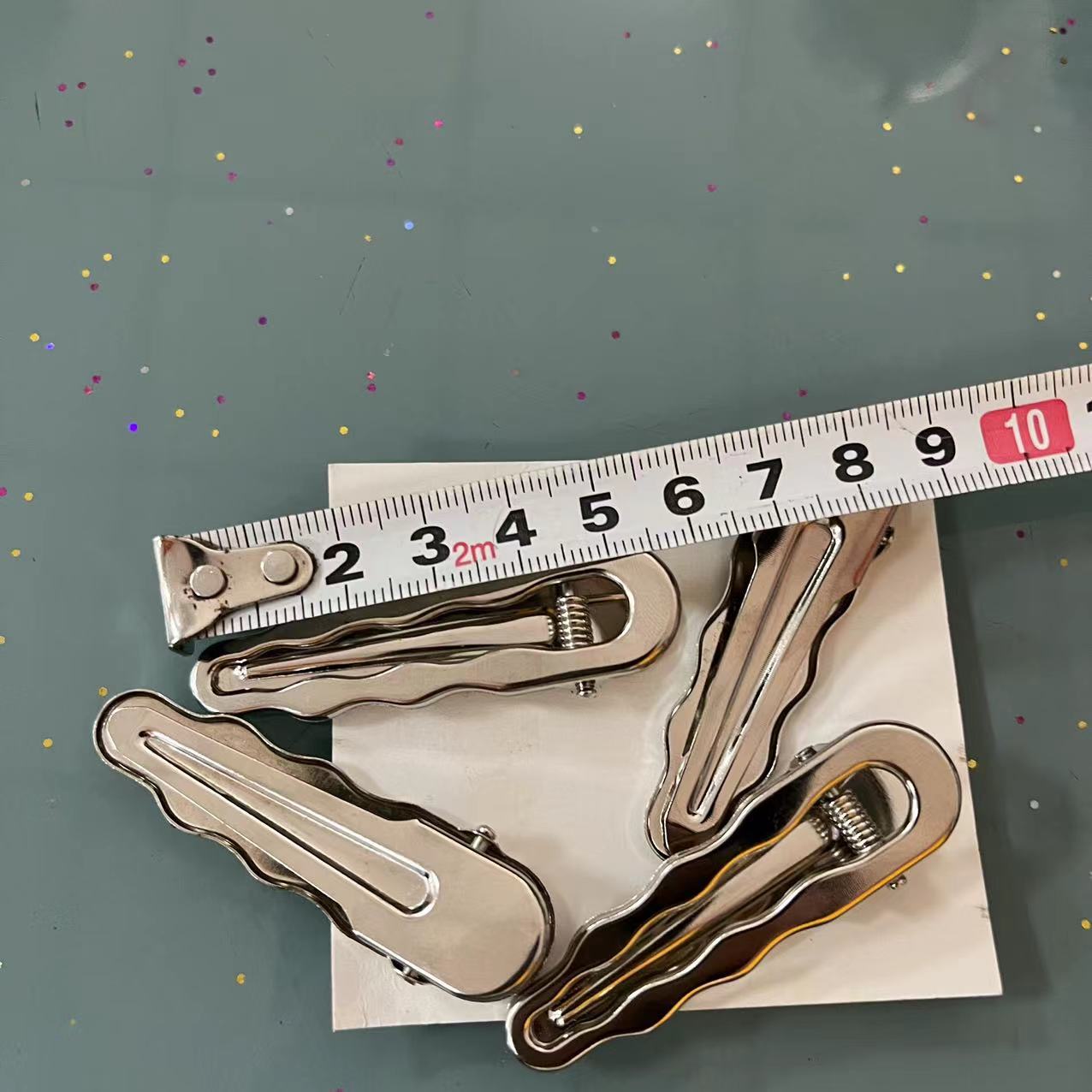 Silver Senior Cold Wind Metal Duck Beak Clip Wave Water Drop Hair Clip Sweet Cool Liu Seaside Clip Wholesale New Application Scenario