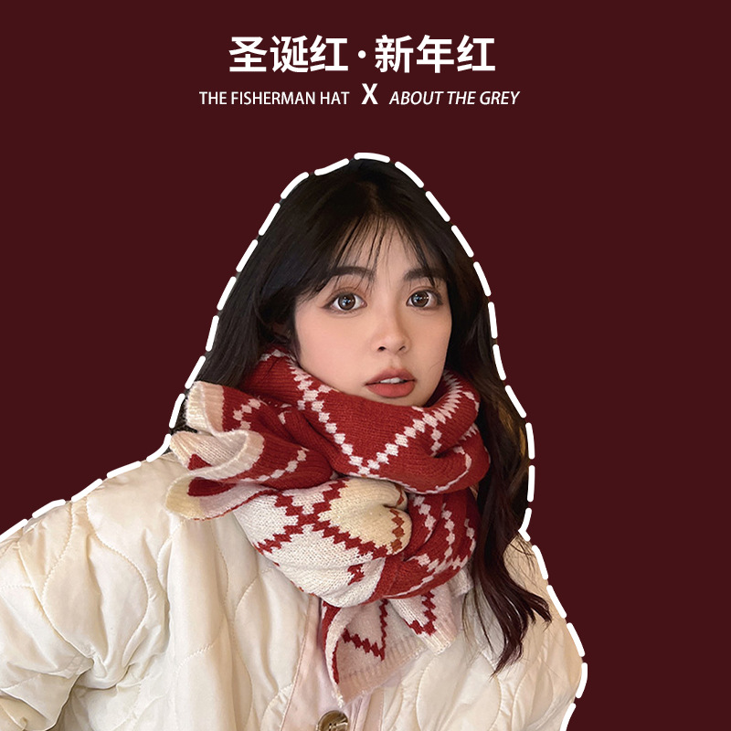 Christmas Red Knitted Scarf For Women Winter New Korean Version Of The New Year Checkered Bib Couple Warm Shawl For Men Application Scenario