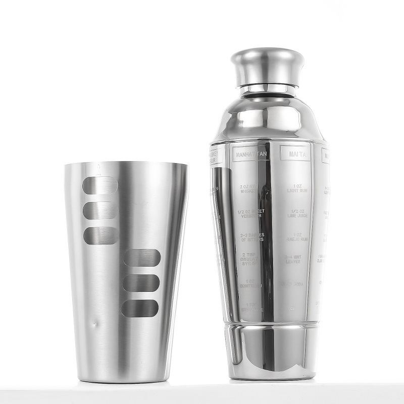 Manufacturer's New 700Ml Stainless Steel Double Layer Cocktail Recipe Shaker Shaker Shaker Shaker Cup European Wine Set