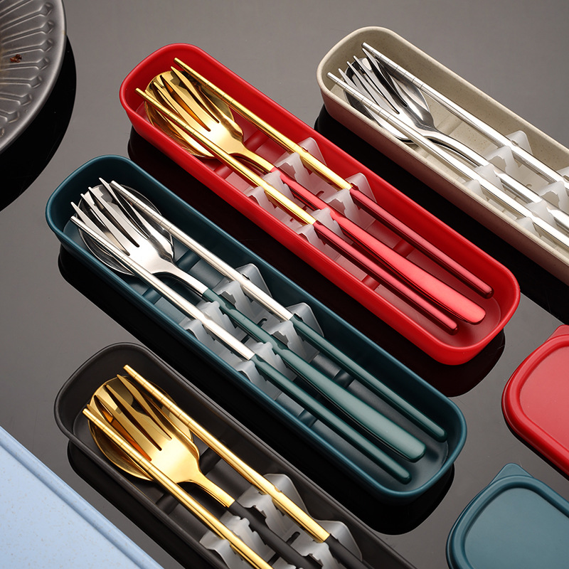 Stainless Steel Portable Tableware Fork Spoon Chopsticks Set Korean Style Three-Piece Outdoor Gift Student Tableware Set Application Scenario