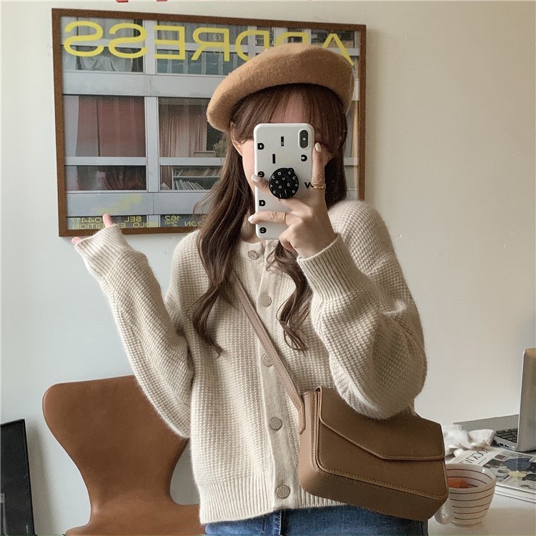 Japanese retro sweater 2022 Autumn new style soft and fluffy knitted sweater, loose short cardigan jacket for women Application Scenario